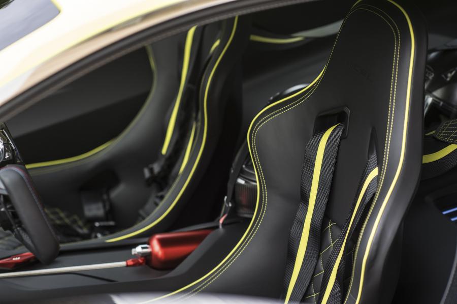  BMW 3.0 CSL Hommage Concept 2015 года  (фото 58 из 58)